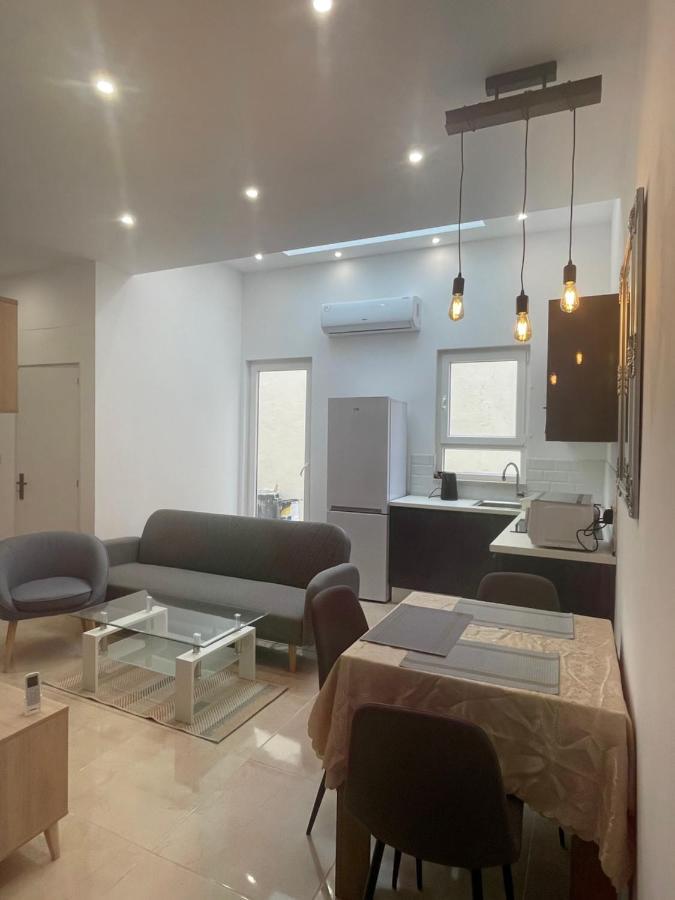 New Two Bedroom Flat Kamila On A Dwell Sliema Buitenkant foto
